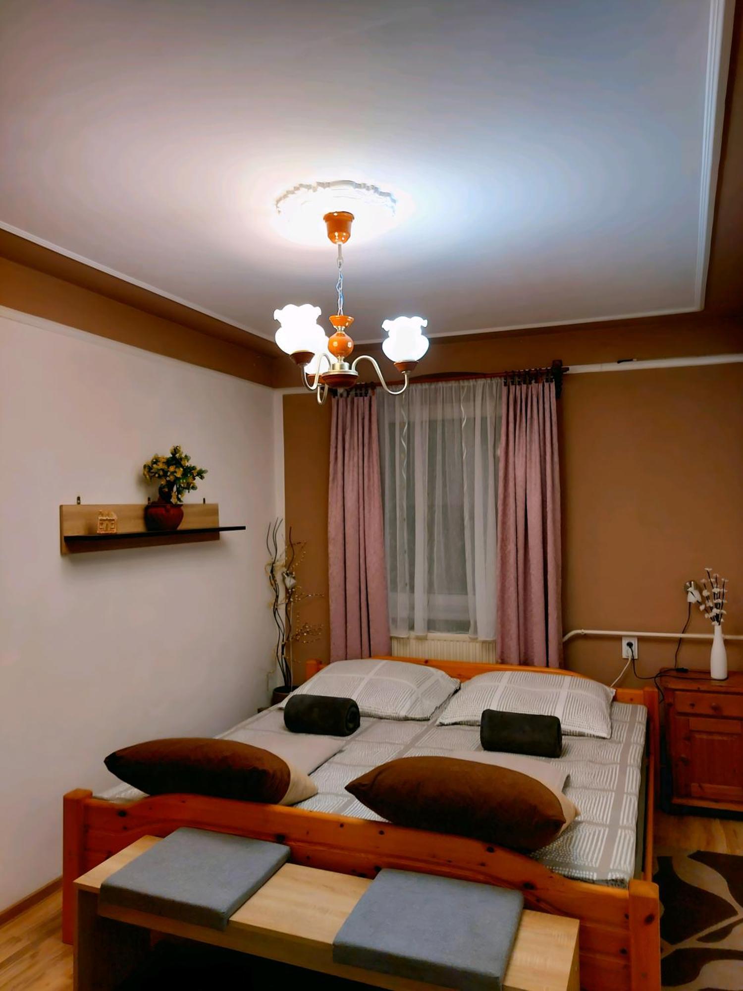 Kata Vendégház Sátoraljaújhely Extérieur photo